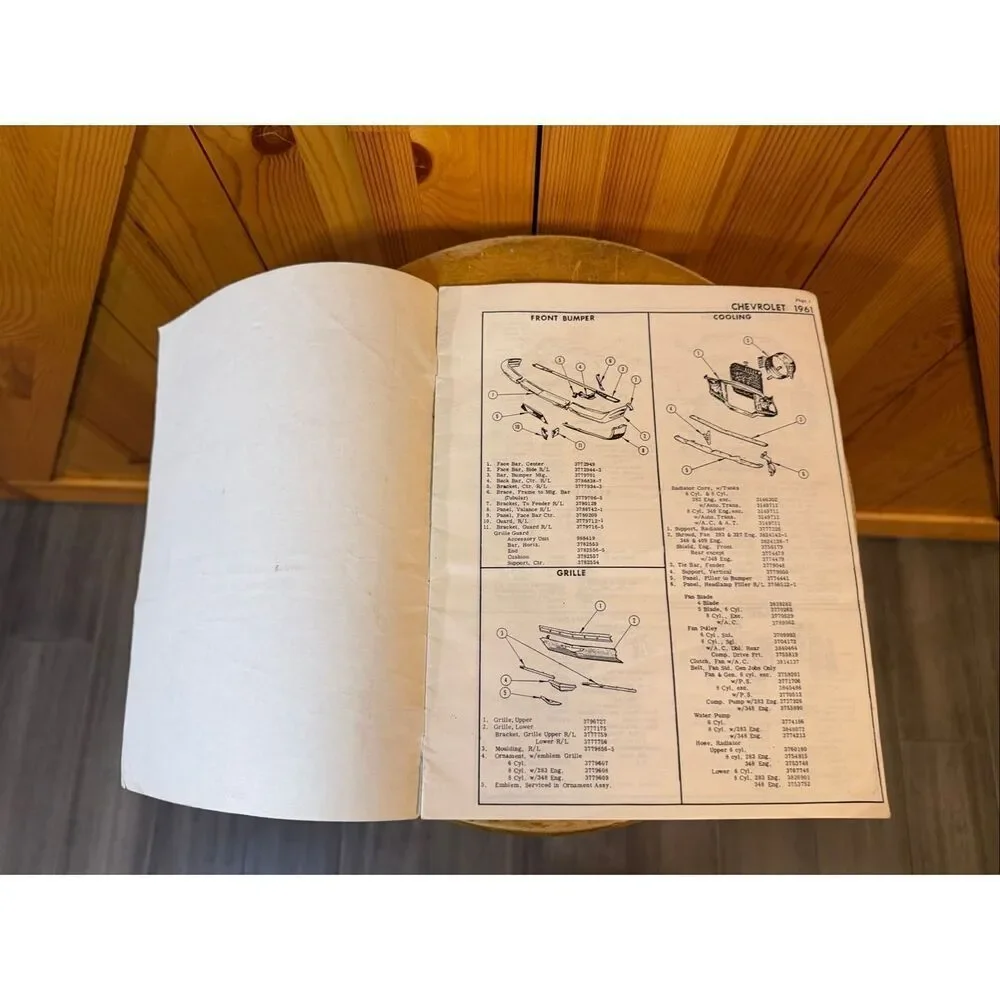 1961 Chevrolet 7 piece paper lot (6552)